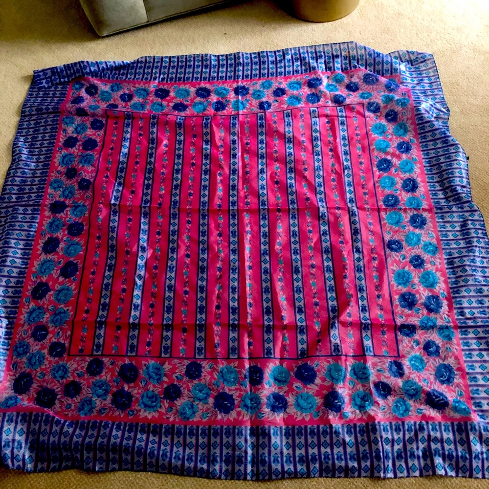 Oscar de la Renta scarf